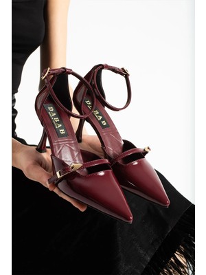 Dabab Shoes Elvora Kadın Bordo Sivri Burun 7 cm Ince Topuklu Bilekten Bantlı Tokalı Rugan Klasik Ayakkabı