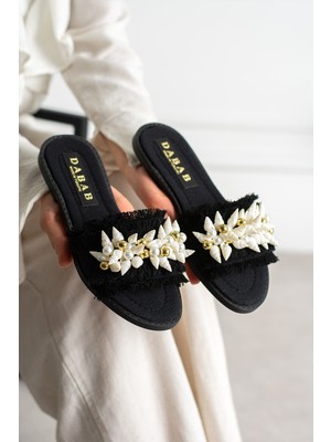 Dabab Shoes Shella Kadın Deniz Kabuğu ve Inci Detaylı Siyah Hasır Dokulu Düz Taban Açık Burun Terlik