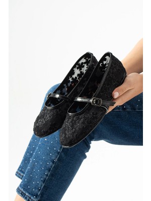Dabab Shoes Lorena Kadın Siyah Çiçek Nakışlı Tül Mary Jane Babet