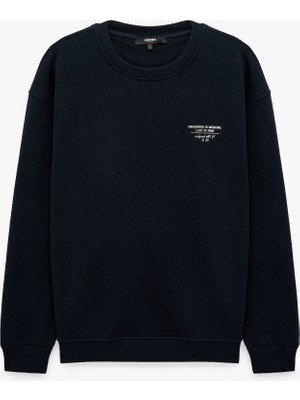 Koton Uzun Kollu Rahat Kalıp Üç Iplik Şardonlu Pamuklu Bisiklet Yaka Arkası Baskılı Sweatshirt