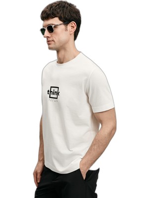 Esranın Dünyası Lufian Erkek Thınk Modern Grafik T-Shirt 111020310 Kırık Beyaz