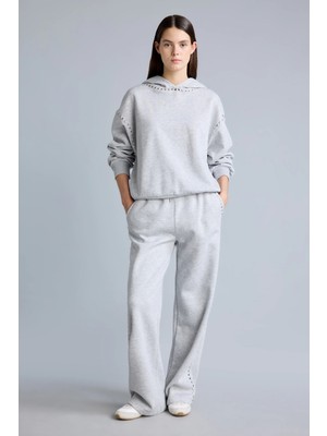 DeFacto Straight Fit İşlemeli Beli Lastikli Geniş Paça Eşofman Altı I3344AX26WN