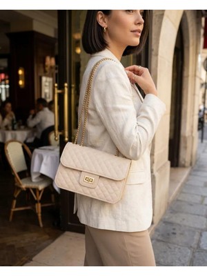 Aksiyon Global Krem Kapitone Suni Deri Gold Zincirli Omuz Çanta 23×16 cm - Lisinya