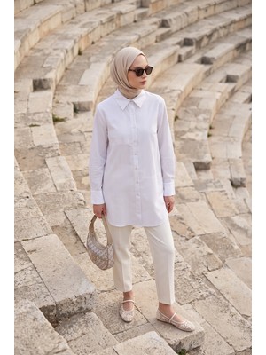 Armine Trend Çizgili Asimetrik Blok Detaylı Düğmeli Uzun Kollu Oversize Gömlek Tunik 90 cm Boy Bej 26YT490