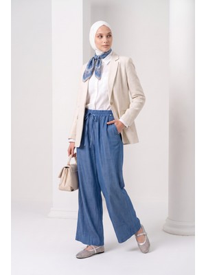 Armine Trend Doğal Kumaş Beli Lastikli Yandan Cepli Rahat Kalıp Bol Paça Pantolon Indigo 26YT208