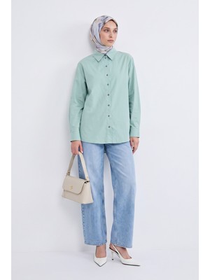 Armine Trend Gömlek Yaka Boydan Düğmeli Uzun Kollu Rahat Kesim Gömlek 75 cm Boy Mint 26YT455