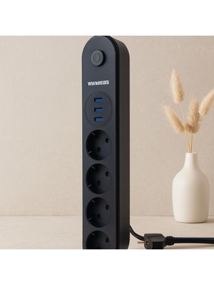 Termal Korumalı Anahtarlı 4'lü Uzatma Kablosu 3 USB 2 M