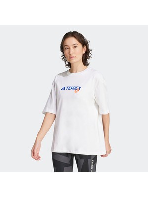 adidas Terrex Back Graphic Kadın Beyaz T-Shirt.-