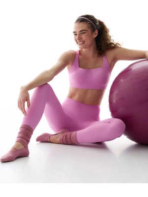 Penti Pembe Stretch360 Orta Destek Çapraz Sırt Detaylı Kaydırmaz Askılı Cross Back Spor Sütyeni