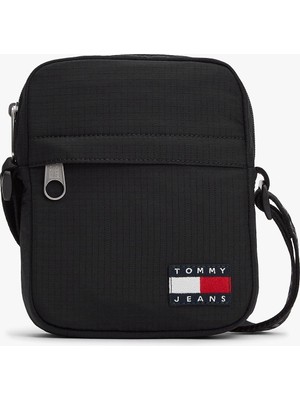 Tommy Hilfiger Erkek Tjm Essential Daily Ripstop Çapraz Askılı Çanta Siyah Renkli Şık Tasarım