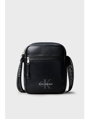 Calvin Klein Logolu Ayarlanabilir Askılı Çanta LV04D3418GUB1 Erkek Çanta LV04D3418G Ub1