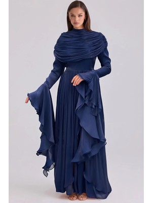 Olcay Çıkabilir Şal Detaylı Kolları Fırfırlı Yoryo Ipek Tesettür Abiye Elbise K. Indigo 1245
