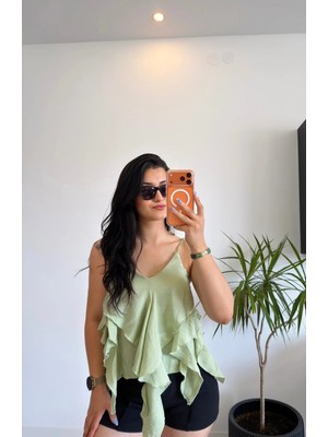 Rosyposy Kadın Fırfırlı Pembe Askılı Bluz