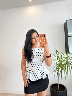 Rosyposy Kadın Puantiyeli Pile Detaylı Şık Bluz