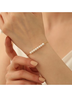 Nox Jewelry 14 Ayar Altın Kaplama 925 Ayar Gümüş 5 mm Sıralı Beyaz Tatlı Su İncili Kadın Bileklik - CBP00113