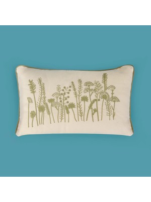 Matmel Soft Green Culture Nakışlı Kırlent - Ekru - 30X50 cm