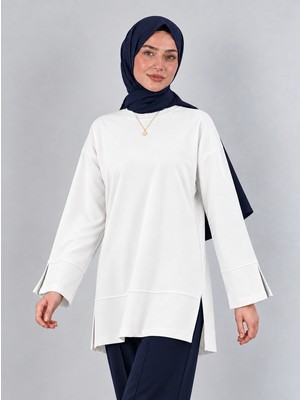 Kadın Beyaz Oversize Modal Kumaş Yırtmaç Detaylı Bisiklet Yaka Tesettür Tunik