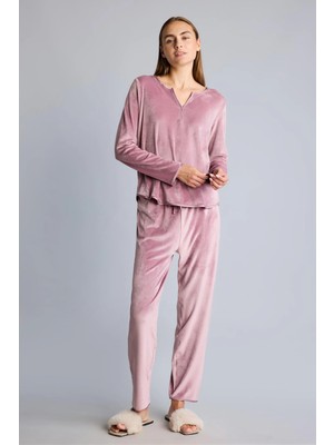 DeFacto Regular Fit V Yaka Uzun Kollu Velur Pijama Takımı A3356AX26AU