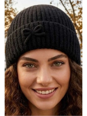 Tezzgelsin Kadın Fiyonk Detaylı Örme Triko Kışlık Bere