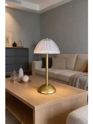 Marvielle Dokunmatik Çok Renkli LED Masa Lambası ile Dekoratif Çalışma Ortamı - Masa ve Gece Lambası