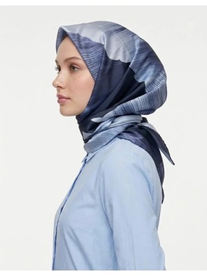 Bushu Çiçek ve Desenli Twill Eşarp