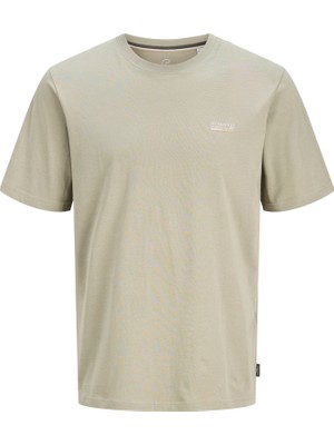 Jack & Jones Erkek Gögüs Baskili Regular Fit Bisiklet Yaka Tisört - Kyle