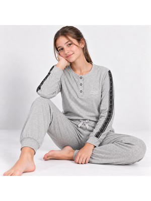 Bonbon Genç Kız Pamuklu Yakası Düğmeli Cepli Hediyelik Gri Renk Alt Üst Pijama Takımı AL507 V2 BB2447