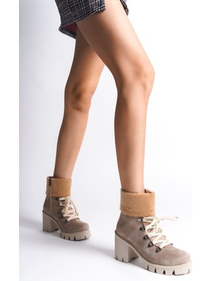 Zapatos Emma Bağcıklı Fermuarlı Ortopedik Taban Topuklu Kürk Detaylı Süet Kadın Bot Stt - Ten