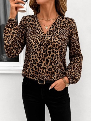 Lune Store Kadın Uzun Kollu V Yakalı Önden Pileli Leopar Desenli Süprem Bluz