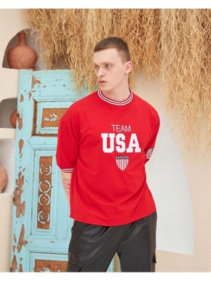 Fantastik Store Erkek Bisiklet Yaka Tişört Nakış Işlemeli Kısa Kol Oversize T-Shirt - Kırmızı