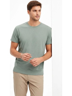 Fantastik Store Erkek Bisiklet Yaka Yazlık Kısa Kol Düz Tişört Regular Kalıp T-Shirt - Mint Yeşili