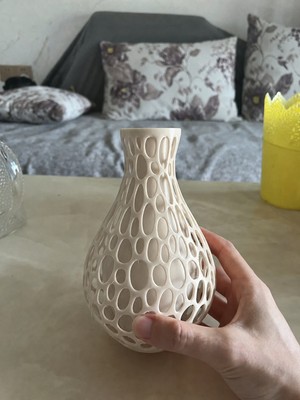 Ulu Pazarlama 3D Baskı Petek Dokulu Vazo - Delikli Dekoratif Vazo-Bej