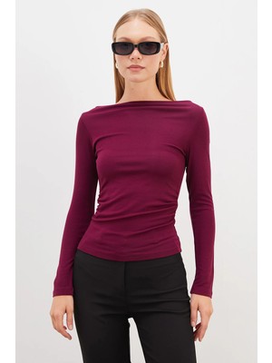 FullaModa Yanları Drapeli Kayık Yaka Slim Fit Bluz