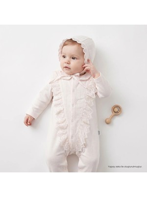 Bebetto Kız Bebek Tulum-Body-Şapka Çıtçıtlı Fırfırlı Yaka Long Sleeve Patikli