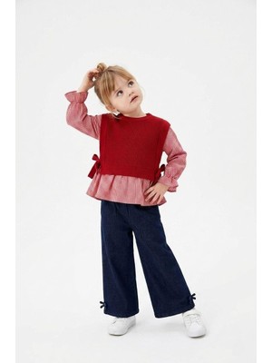 Moda Rüyası Kız Çocuk Kırmızı Örgü Süveterli Ekose Bluz ve Fiyonklu Ispanyol Paça Pantolon Takım