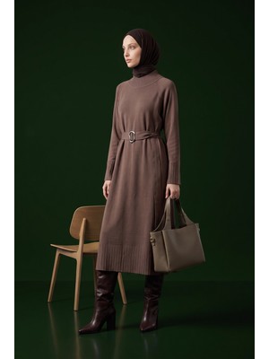 Armine Trend Kemer Detaylı Balıkçı Yaka Uzun Kollu Ribanalı Triko Elbise Mocha 26KTD911