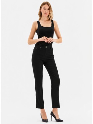 Selen Siyah Kadın Boru Paça Pantolon 26YSL5626