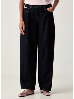 Guess Jeans Lacivert Kadın Relaxed Denim Pantolon W6YA2XD1187-GTRS