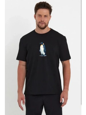 Veraura Lifestyle Erkek Oversize Tişört - Sırt Baskılı Survivor Penguin Temalı, Felsefi Yazılı Bisiklet Yaka Tişört - Siyah