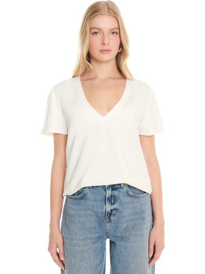 Ted Baker Ekru Kadın V Yaka T-Shirt TBWRTS3100-1