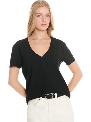 Ted Baker Siyah Kadın T-Shirt TBWRTS3100-1