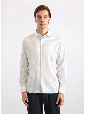 Süvari Beyaz Erkek Slim Fit Çizgili Gömlek SGM1008400001