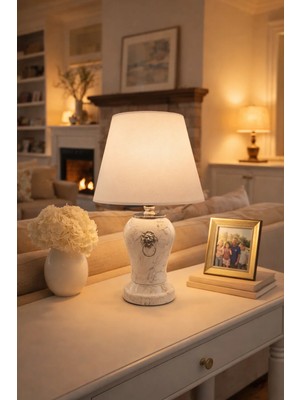 Feray Home Abajur - Aslanlı Şah Beyaz Mermer Beyaz Şapka Gümüş