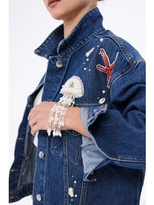İnci Türkay Kadın Tasarım Denim Ceket Taş Boncuk Işleme Detaylı Mavi Marin Desen Oversize Kalıp Bomber Mont