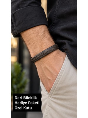Herşey Nota Turvelli Gri Piton Yılan Derisi Erkek Bileklik - Gümüş Tokalı Minimal Tasarım