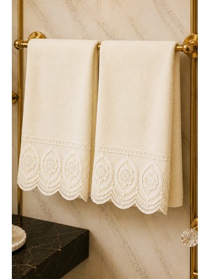 iselahome Nazenin Güpürlü Pamuklu Çeyizlik El Yüz Havlusu 2'li Set 50X90 cm