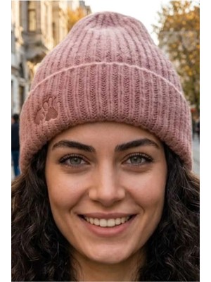 Tezzgelsin Kadın Pati Desenli Örme Triko Kışlık Bere