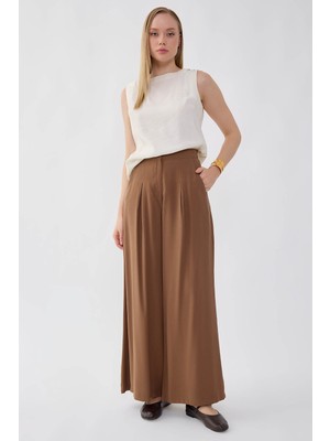 Vitrin Beli Lastikli Geniş Paça Pantolon