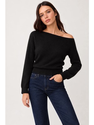 Madmext Siyah Modern Kayık Yaka Triko Bluz MG2804