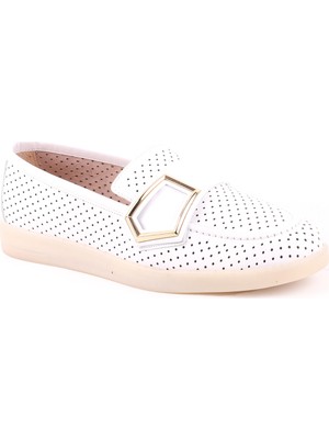 Libero L039.8713 Hakiki Deri Delikli Nefes Alabilir Geometrik Metal Toka Detaylı Kadın Comfort Casual Loafer Ayakkabı